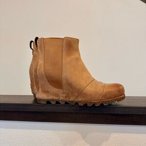 Tan Sorel Ankle Boots with Wedge Heel